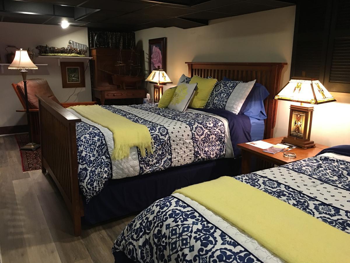 Bed and Breakfast The Ashe Farm Marshall Экстерьер фото