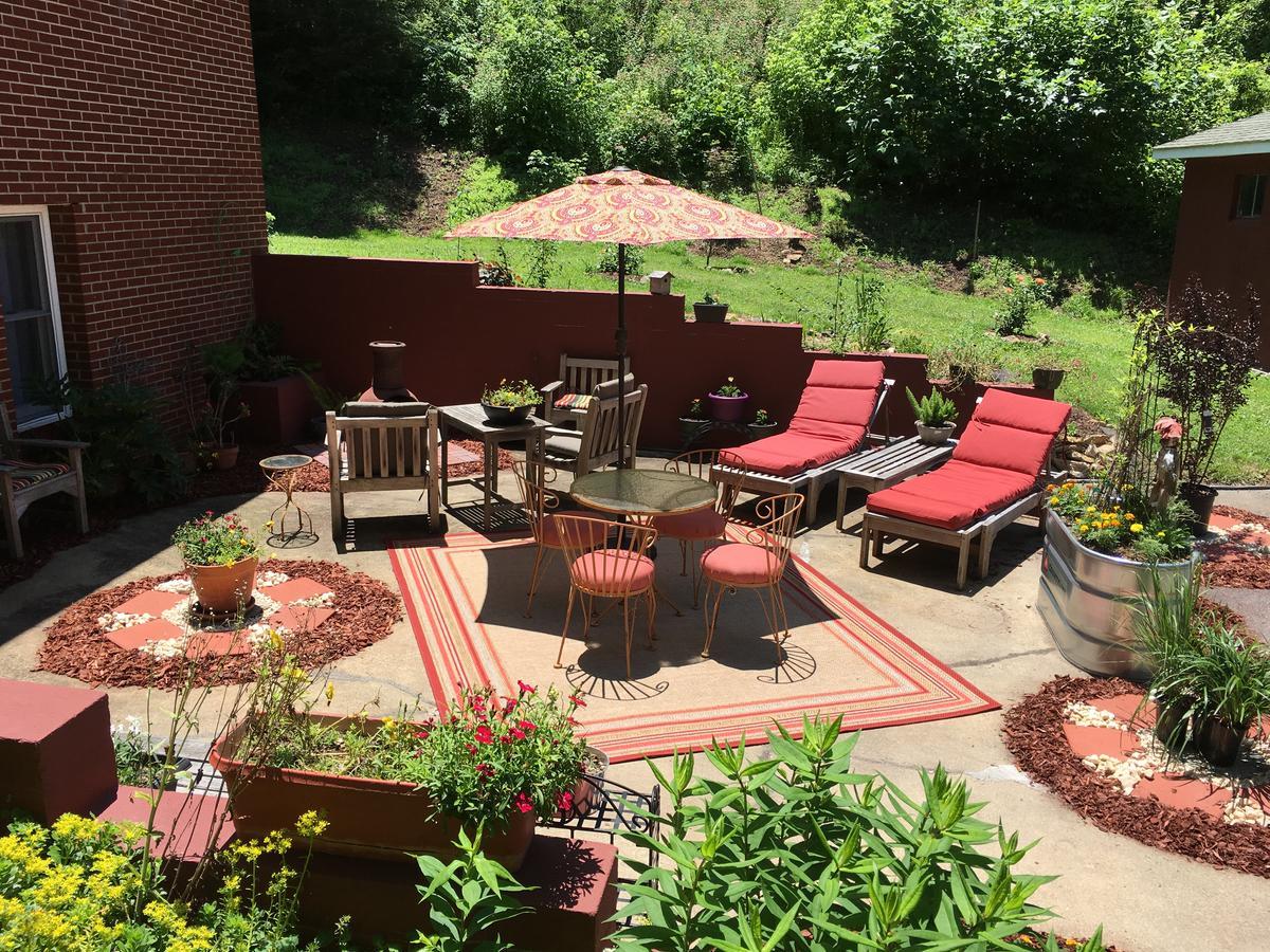 Bed and Breakfast The Ashe Farm Marshall Экстерьер фото