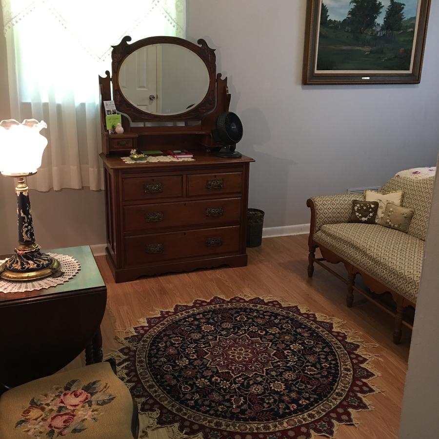 Bed and Breakfast The Ashe Farm Marshall Экстерьер фото